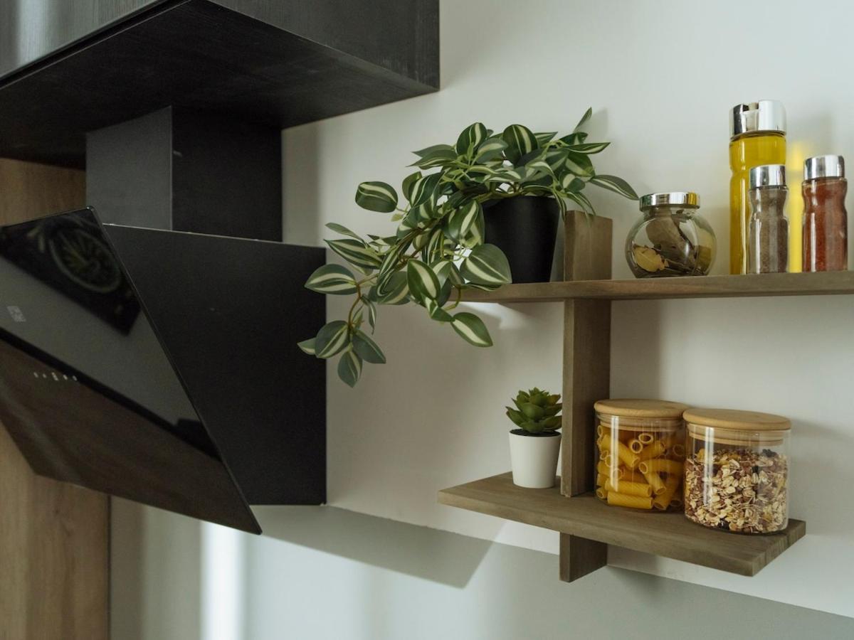Apartament 20 - New Building & Parking Bucureşti