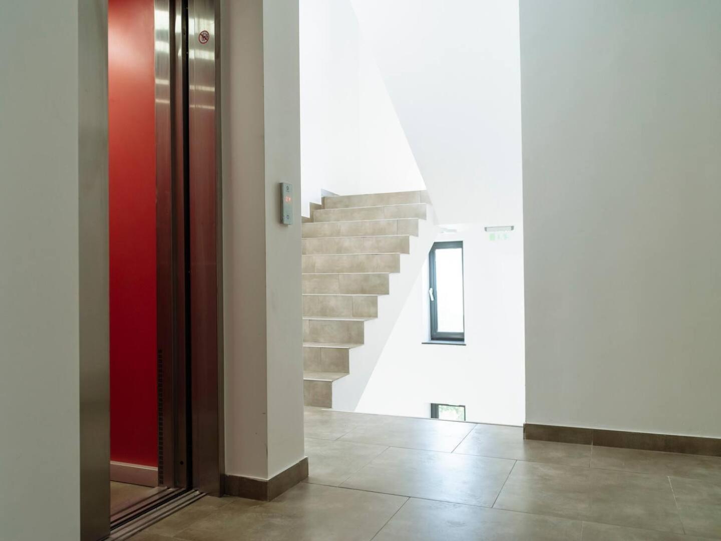 Apartament 20 - New Building & Parking Bucureşti